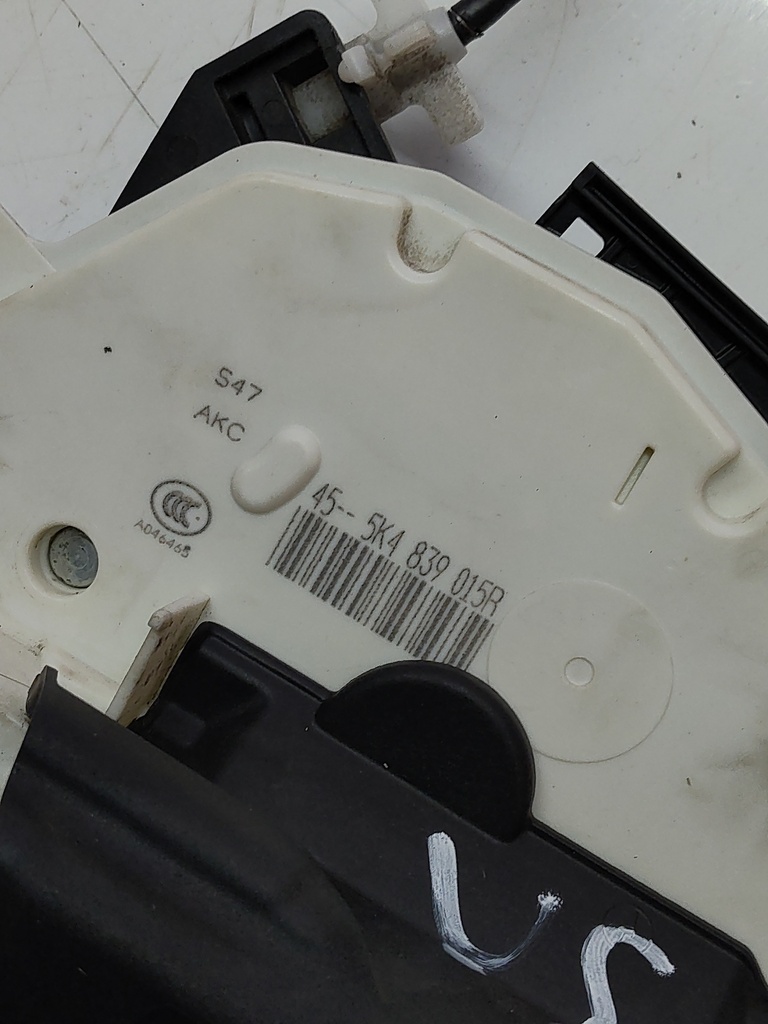 [MTD-511259] Cerradura puerta delantera derecha VW Golf VII 1.6 TDI CLHA/CLH 2013