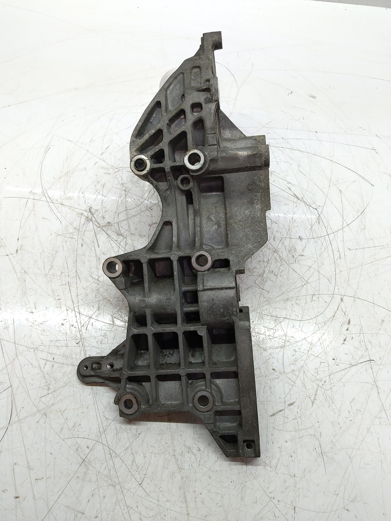 [MTD-515093] Soporte de unidad de potencia VW Passat B7 2.0 TDI CFFB/CFF 03L903143Q