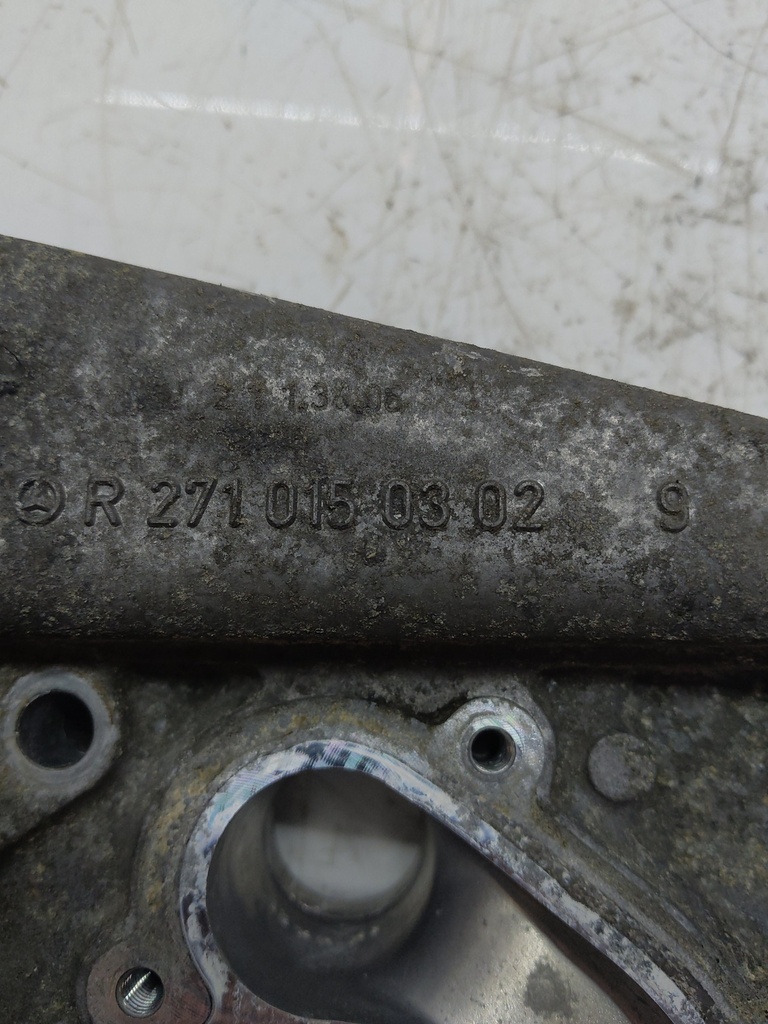 [MTD-517452] Tapa delantera Mercedes CLK C209 A209 1.8 M271.940 M271 271.940