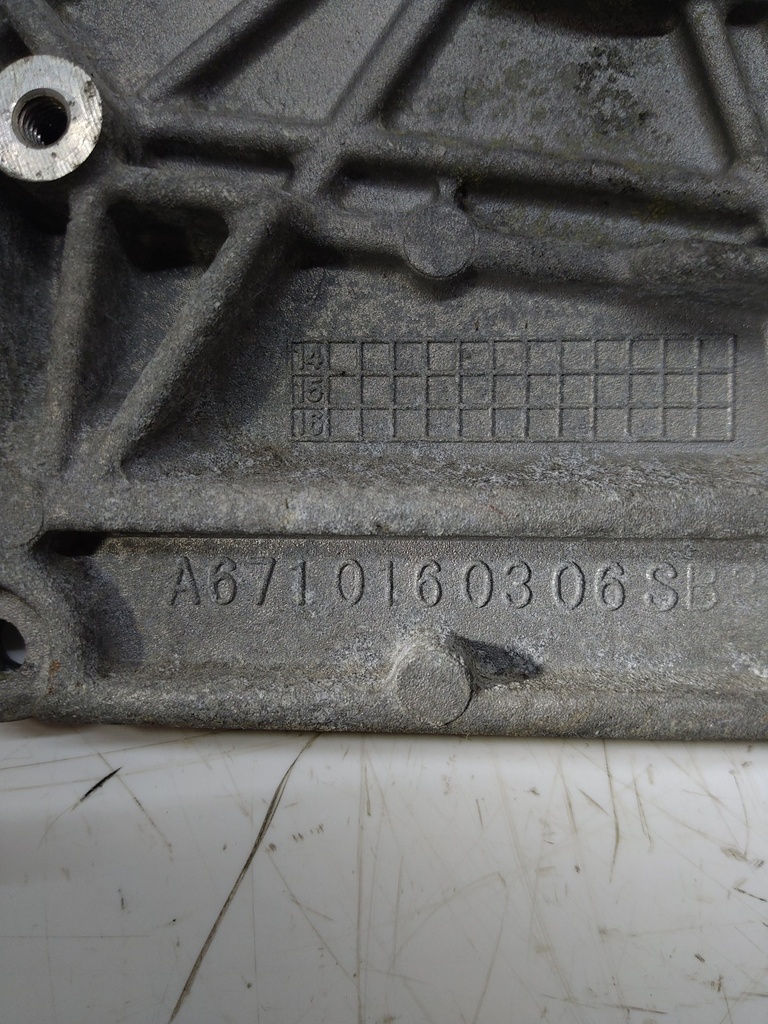 [MTD-517732] Tapa de cierre Ssangyong Korando 2.0 e-XDI D20DTF 671.950 A6710160306