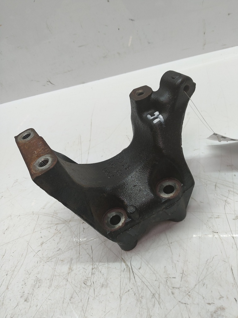 [MTD-518894] Soporte motor Audi A4 B9 A5 Q5 2.0 TDI DEUA DEU 04L131159C