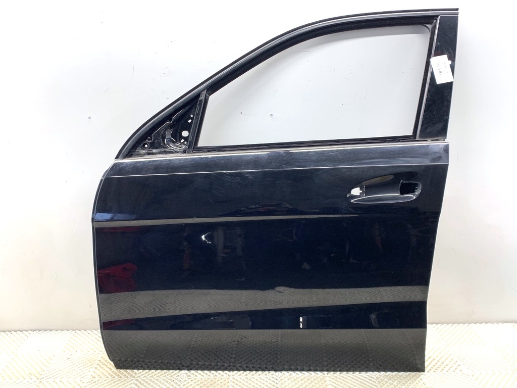 [STARK-846399] Puerta delantera izquierda Mercedes-Benz Clase M (W166) 2011-2015