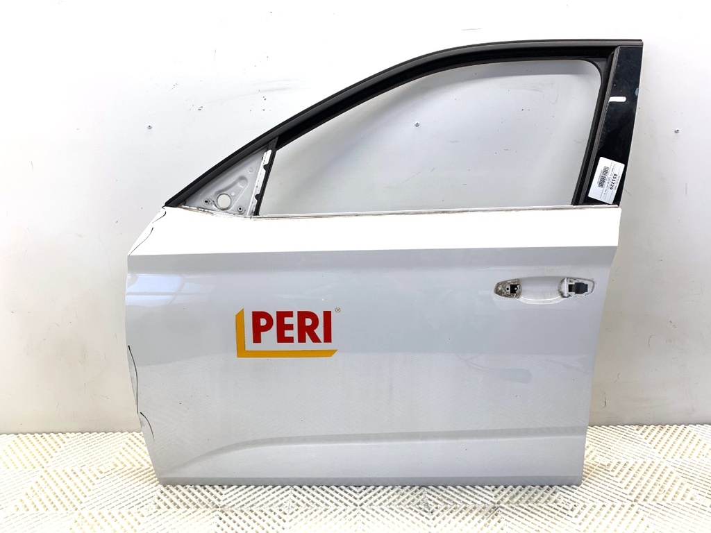[STARK-851229] Puerta delantera izquierda SKODA SCALA (NW1) 2019-2022