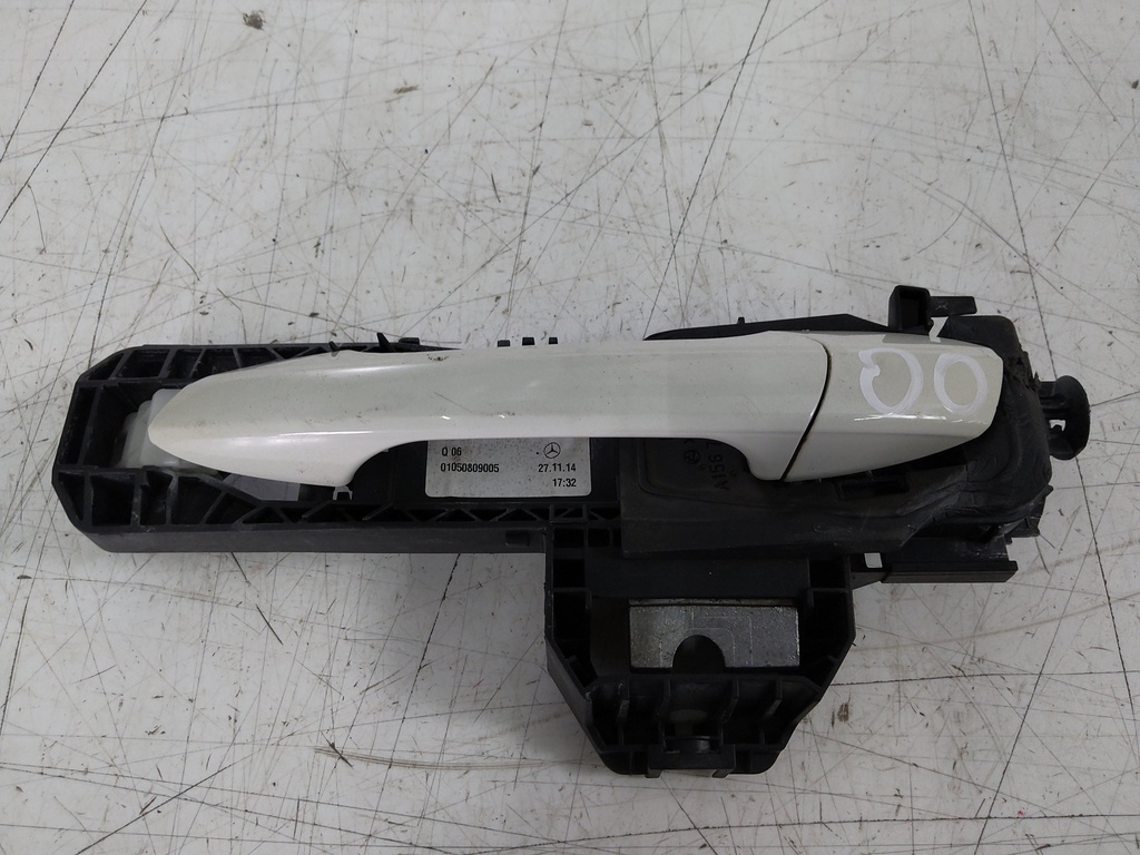 [MTD-531267] Manilla exterior trasera izquierda Mercedes GLA45 X156 2015 2.0 A2047602134