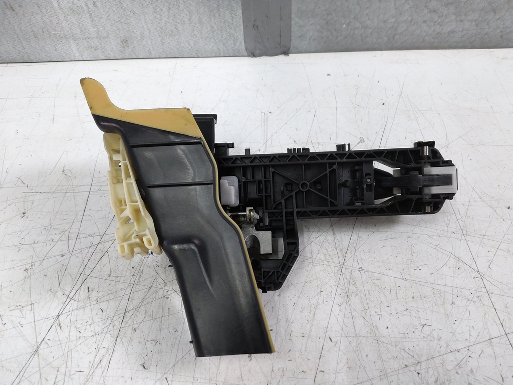 [MTD-531523] Manilla de puerta Mercedes Clase E W212 2015 OM651 2.2 E 220 BlueTec A2047602134