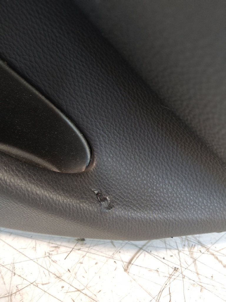 [MTD-531823] Revestimiento de puerta BMW Serie 1 2009 N43B20A 2.0 e87