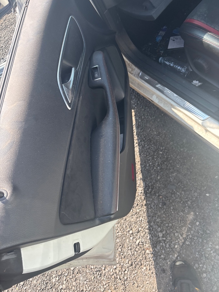 [MTD-533412] Interruptor de elevalunas eléctrico delantero izquierdo Mercedes-Benz CLA X117 2015