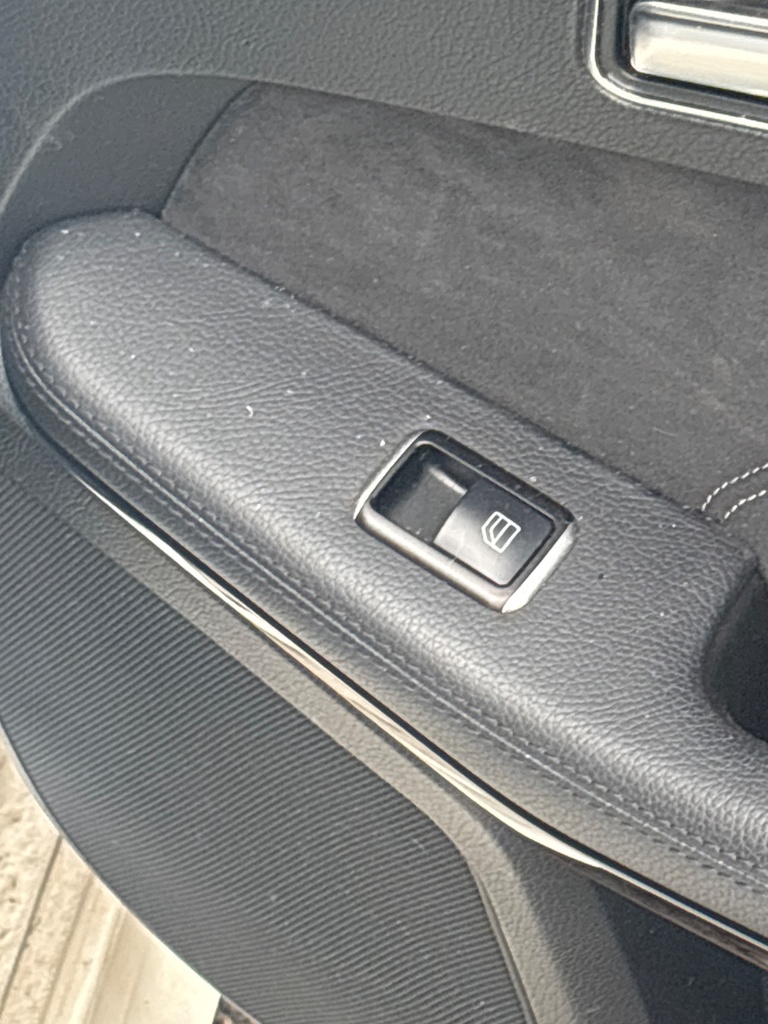 [MTD-533497] Pulsador elevalunas trasero derecho Mercedes-Benz E-Class 2013