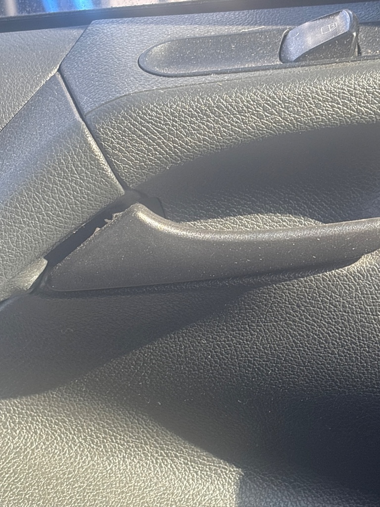 [MTD-533662] Tirador interior puerta delantera izquierda Mercedes-Benz Vito 2011