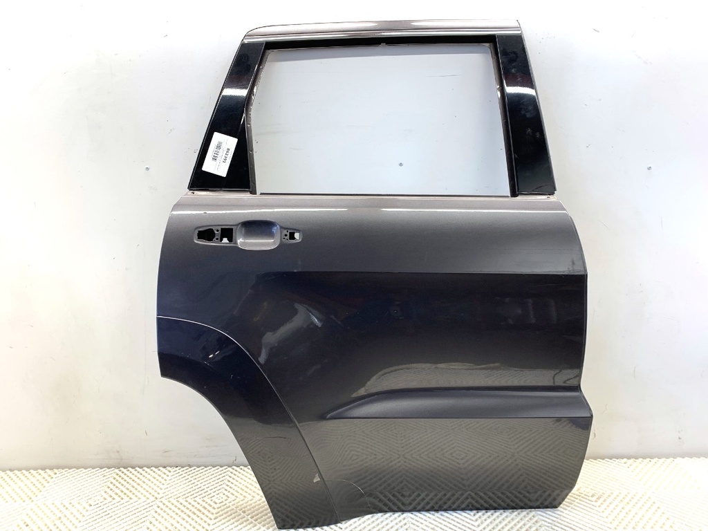[STARK-862391] Puerta trasera derecha Jeep Grand Cherokee IV (WK, WK2) 2010-2022