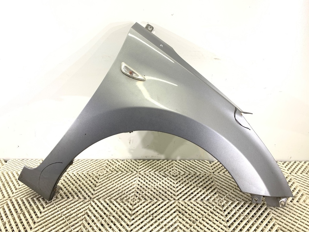 [STARK-683946] Aleta delantera derecha Hyundai Elantra V (MD, UD) 2010-2022