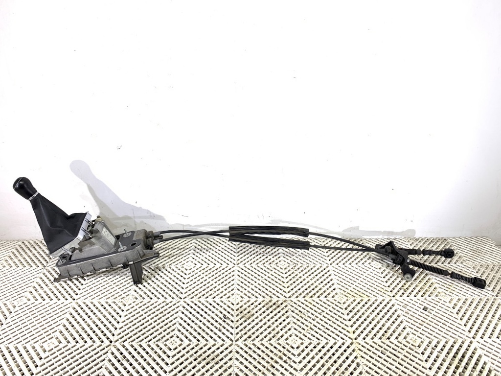 [STARK-810524] Palanca de cambios SEAT Alhambra (710, 711) 2.0 TDI 103 kW 2010-2022