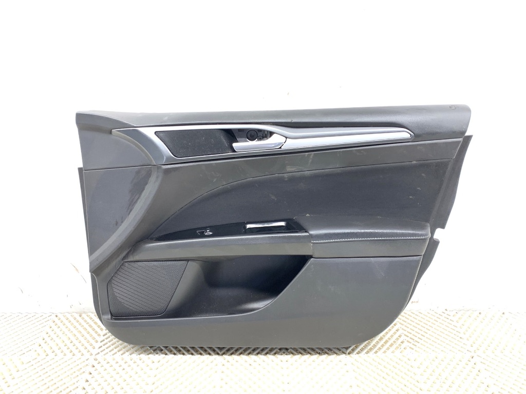 [STARK-811805] Panel de puerta delantero derecho Ford Mondeo V liftback (CE) 2.0 TDCi 2014-2022