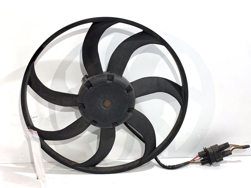 [STARK-815629] Ventilador de radiador de aire acondicionado SEAT León (1P1) 1.6 75 kW 2005-2013