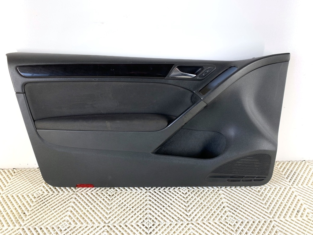 [STARK-821369] Panel de puerta delantero izquierdo VW Golf VI (5K1) 2008-2014