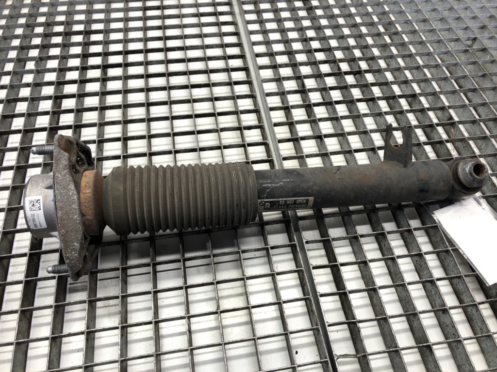 [STARK-825950] Amortiguador trasero derecho BMW X6 (F16, F86) 2014-2019