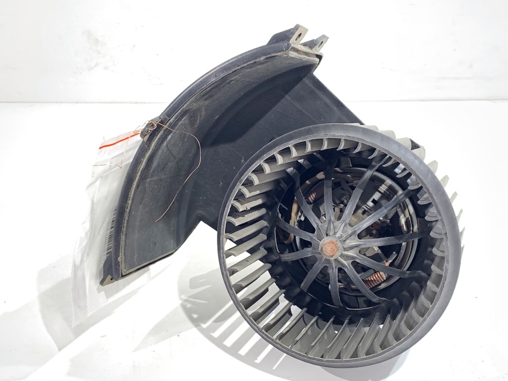 [STARK-826043] Ventilador de admisión VW Transporter V Autobus (7HB, 7HJ, 7EB, 7EJ) 2003-2015