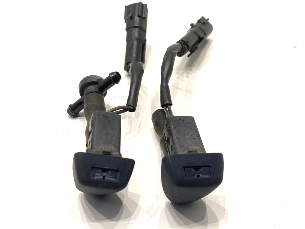 [STARK-834317] Toberas de lavaparabrisas Volvo V70 III (135) 2.5 T 2007-2009
