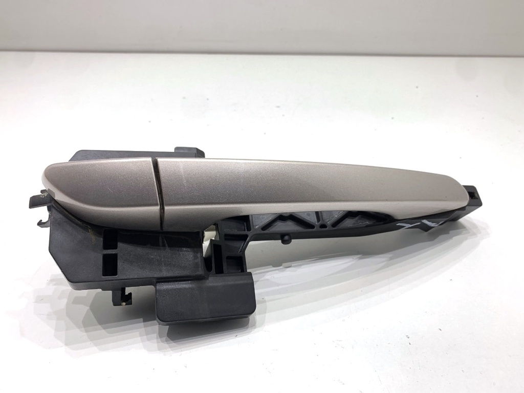 [STARK-842104] Manilla exterior de puerta trasera derecha HYUNDAI TUCSON (TL, TLE) 2015-2022