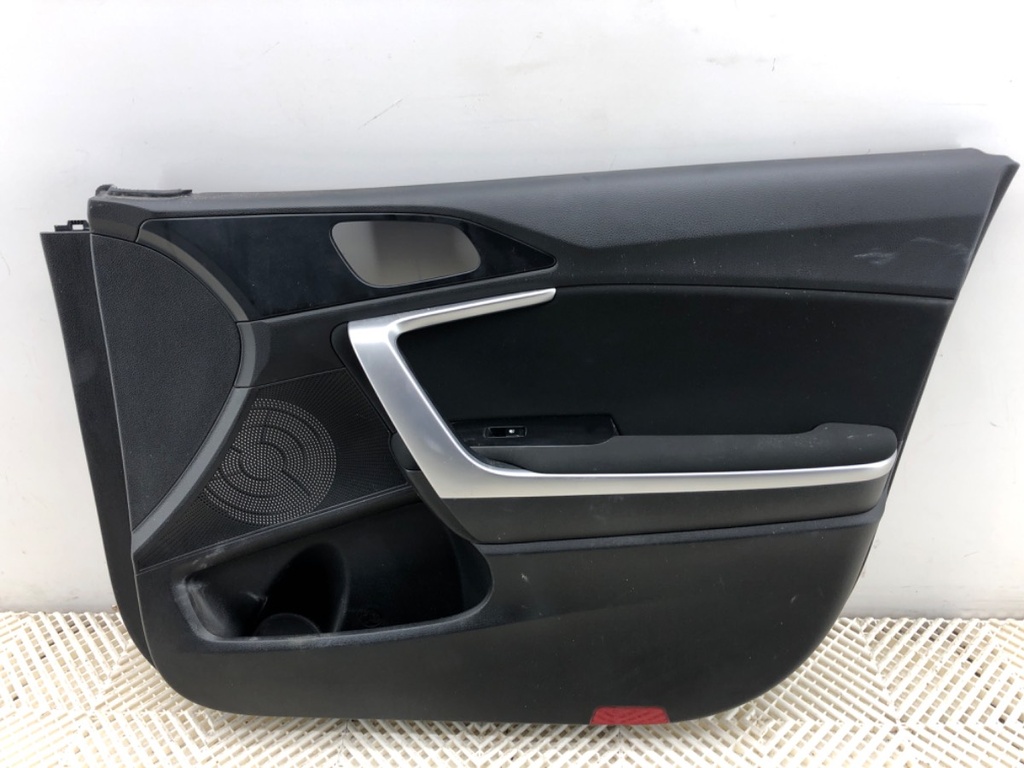 [STARK-843229] Panel de puerta delantero derecho KIA CEED (CD) 2018-2022 1.6 CRDi 115