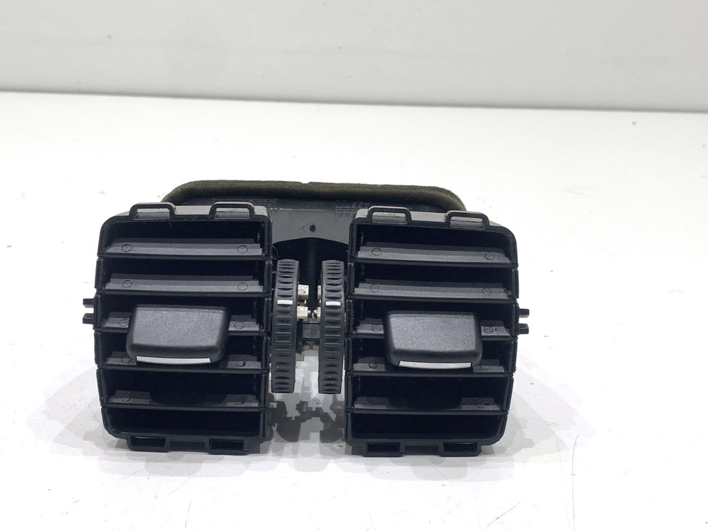 [STARK-845818] Rejilla de ventilación trasera BMW X3 (F25) 2010-2017