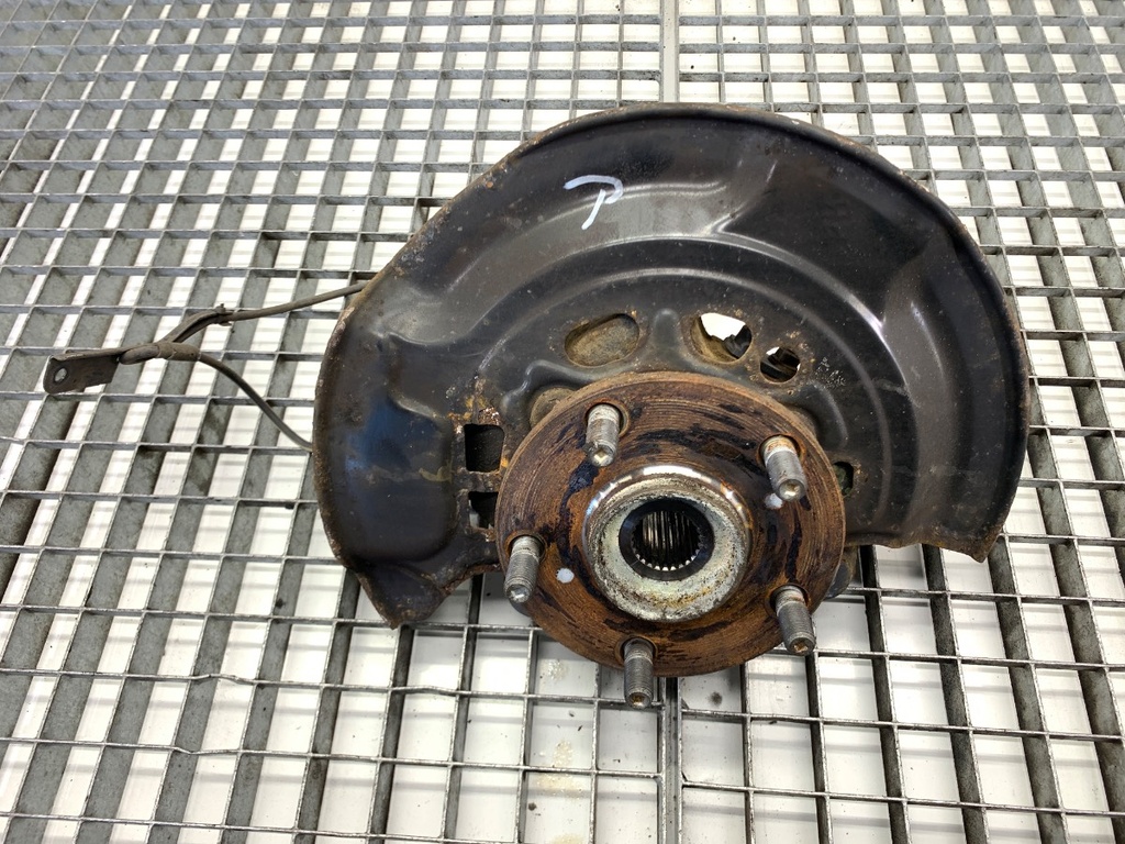[STARK-854468] Mangueta delantera derecha Toyota Auris (_E18_) 2012-2018