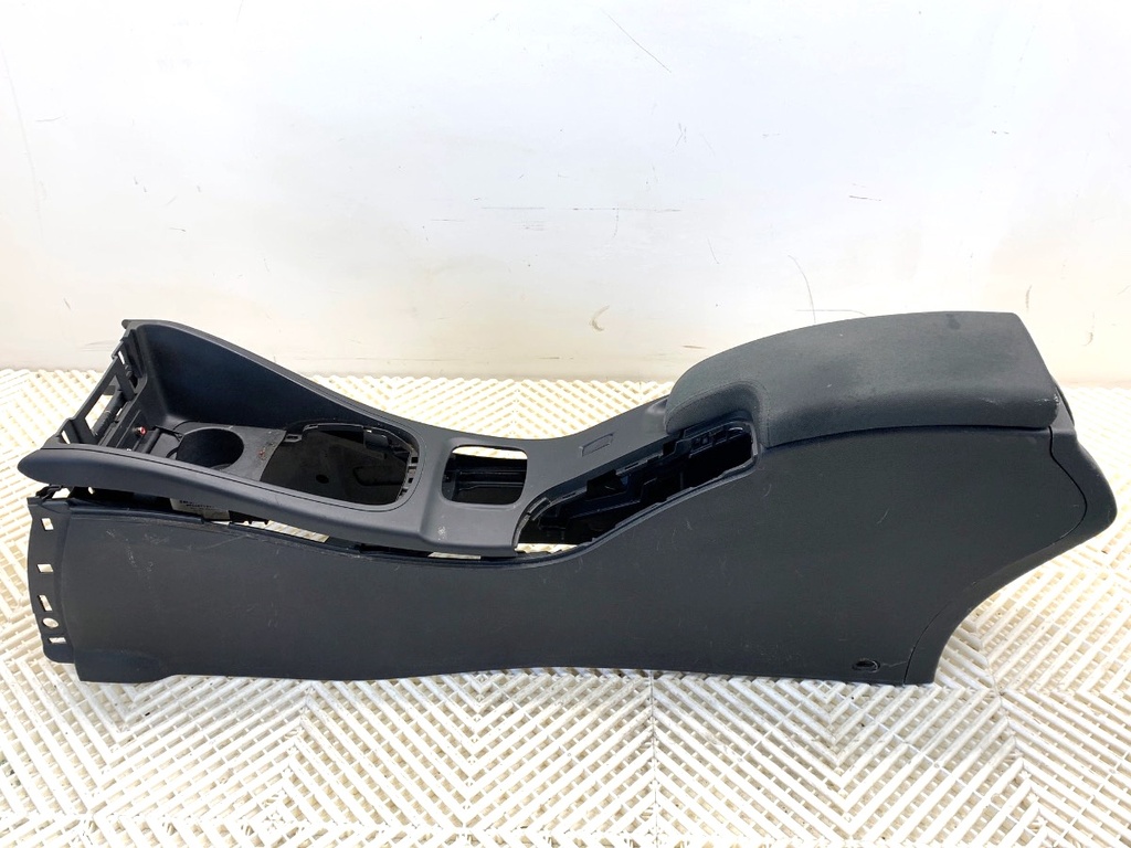 [STARK-857346] Túnel central Renault Mégane III liftback (BZ0/1_, B3_) 2008-2022