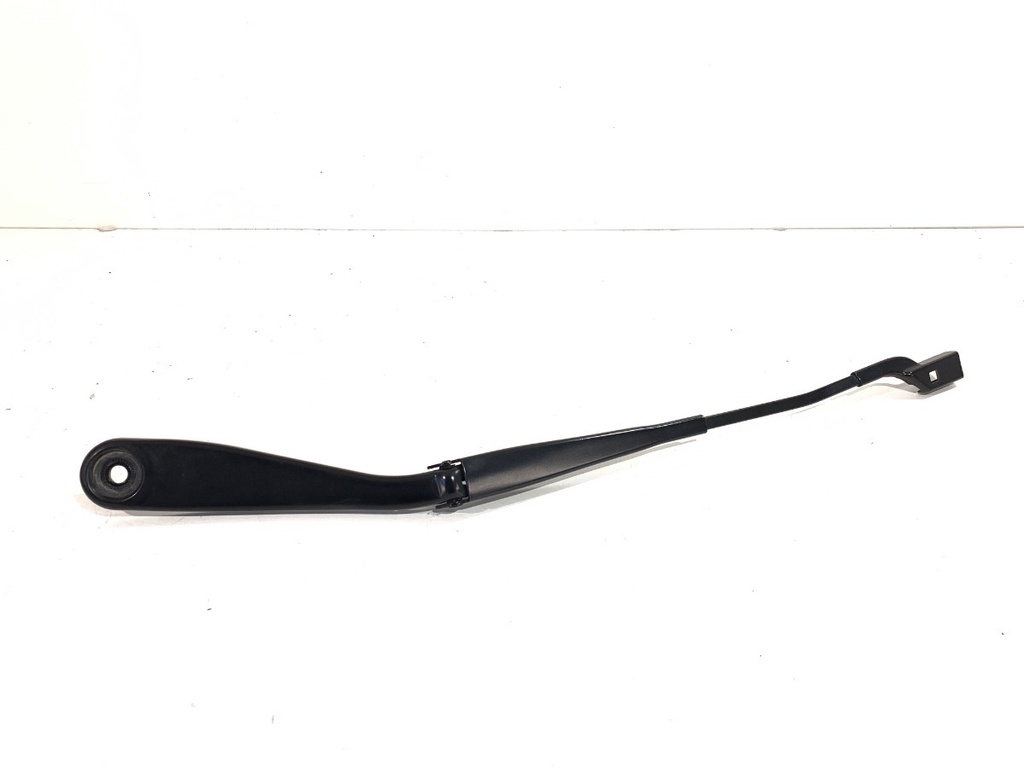[STARK-864773] Brazo limpiaparabrisas delantero izquierdo BMW X5 (G05, F95) 2018-