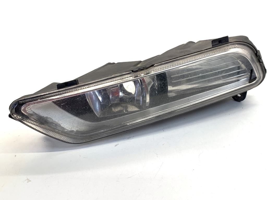 [STARK-868603] Faros delanteros izquierdos halógenos VW Passat B7 Variant (365) 2010-2015