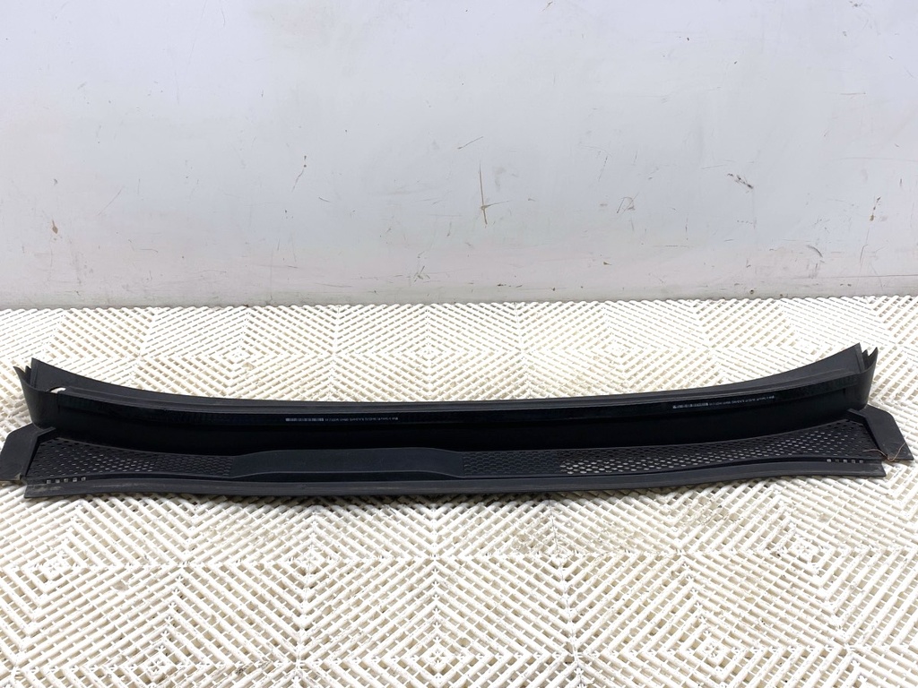 [STARK-869122] Subchasis VW ID.3 (E11) 2019-2022