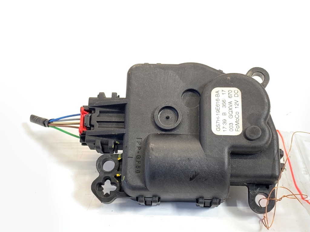 [STARK-869314] Calefactor auxiliar Ford Mondeo V Turnier (CF) 1.5 TDCi 88 kW 2015-2022