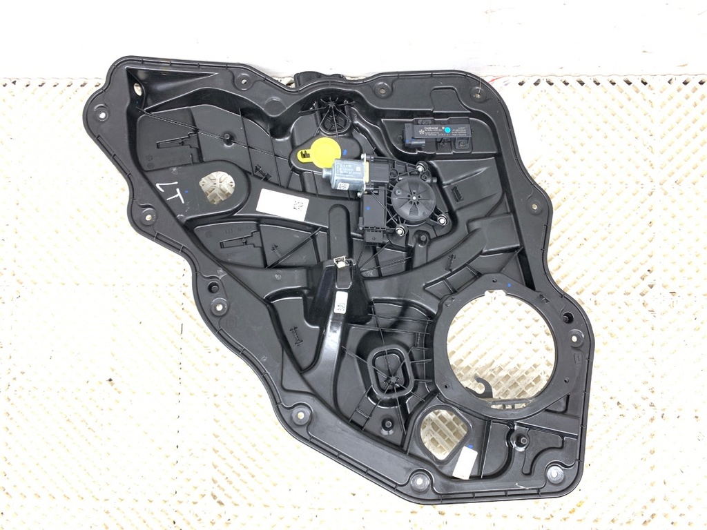 [STARK-874868] Elevador de ventana trasero izquierdo ALFA ROMEO STELVIO (949_) 2016-2022 2.0 206kW 280CV