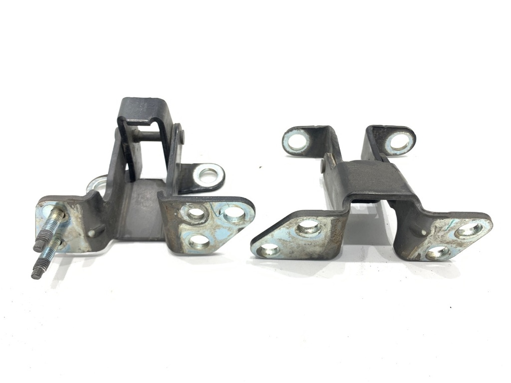 [STARK-878181] Bisagra de portón trasero Ford Ecosport 2011-2022