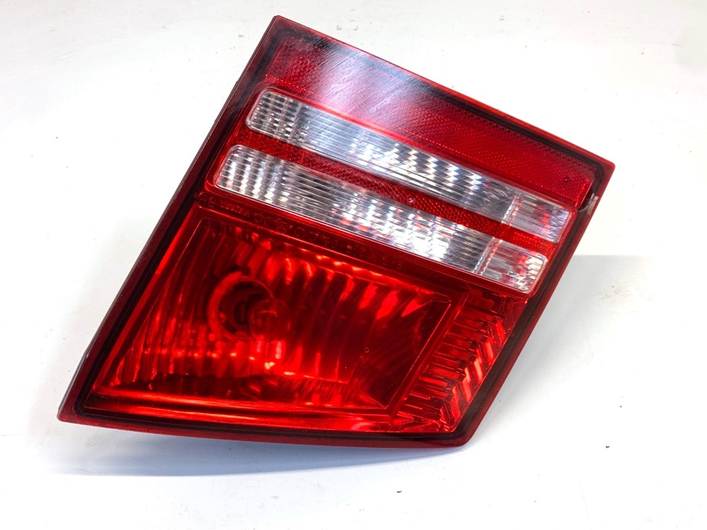 [STARK-879667] Piloto trasero derecho DODGE JOURNEY 2008-2022 2.0 CRD