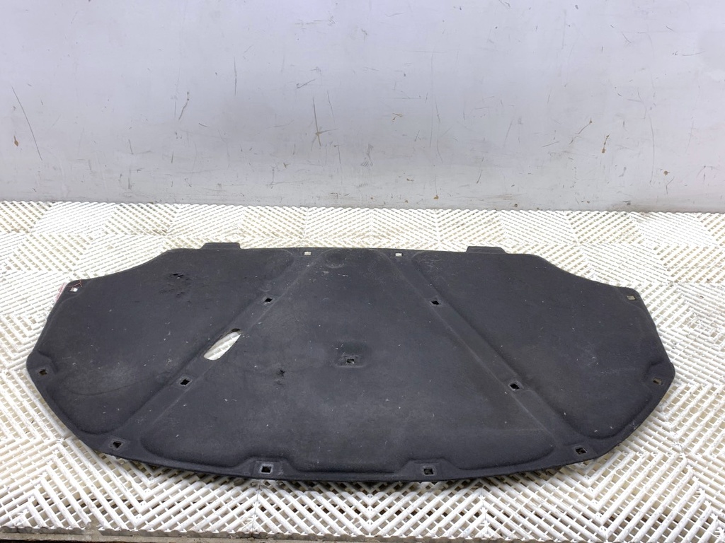 [STARK-884331] Aislante de capó VW Jetta IV (162, 163, AV3, AV2) 2008-2022