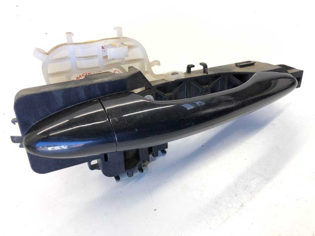 [STARK-884819] Manilla exterior de puerta delantera derecha KIA Sportage III (SL) 2009-2022