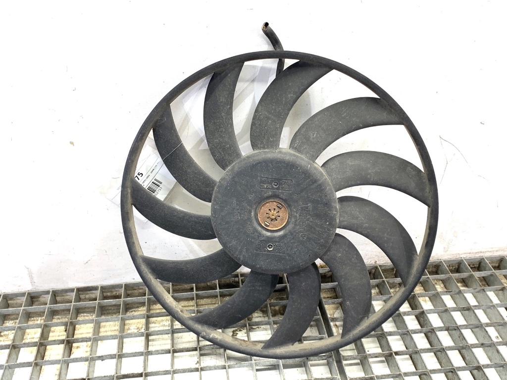 [STARK-885275] Ventilador del radiador Audi A4 B7 Avant (8ED) 2.0 TDI 103 kW 2004-2008