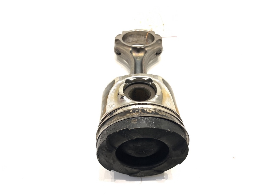 [STARK-887478] Pistón con biela Mitsubishi ASX (GA_W_) 1.8 DI-D 4WD 110 kW 2010-2022