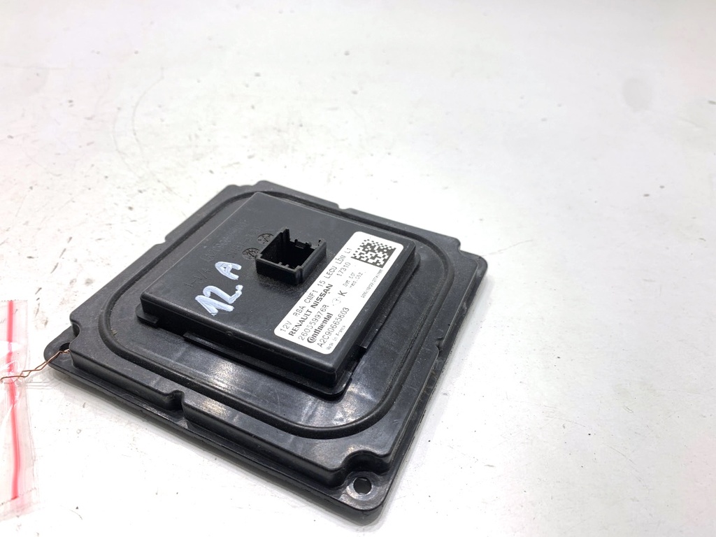 [STARK-887776] Convertidor de xenón Renault Megane IV liftback (B9A/M/N_) 2015-2022