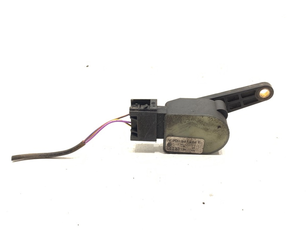 [STARK-899177] Sensor de nivel de xenón VW Phaeton (3D1-3D9) 2002-2016