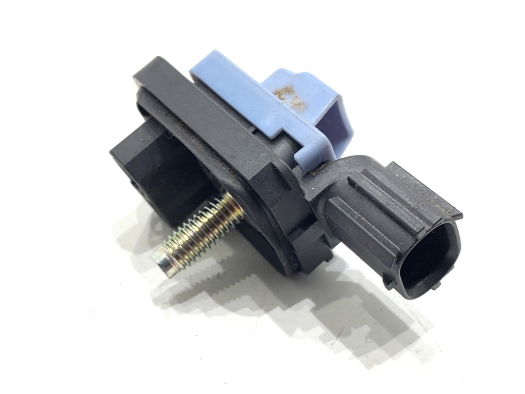 [STARK-899631] Sensor de impacto Toyota Camry (_V7_, _VA7_, _VH7_) 2.5 Hybrid (AXVH71_) 2017-2022