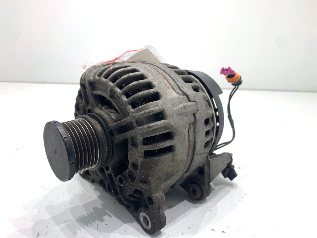 [STARK-905495] Alternador SKODA SUPERB II Kombi (3T5) 2.0 TDI 103 kW 2009-2010
