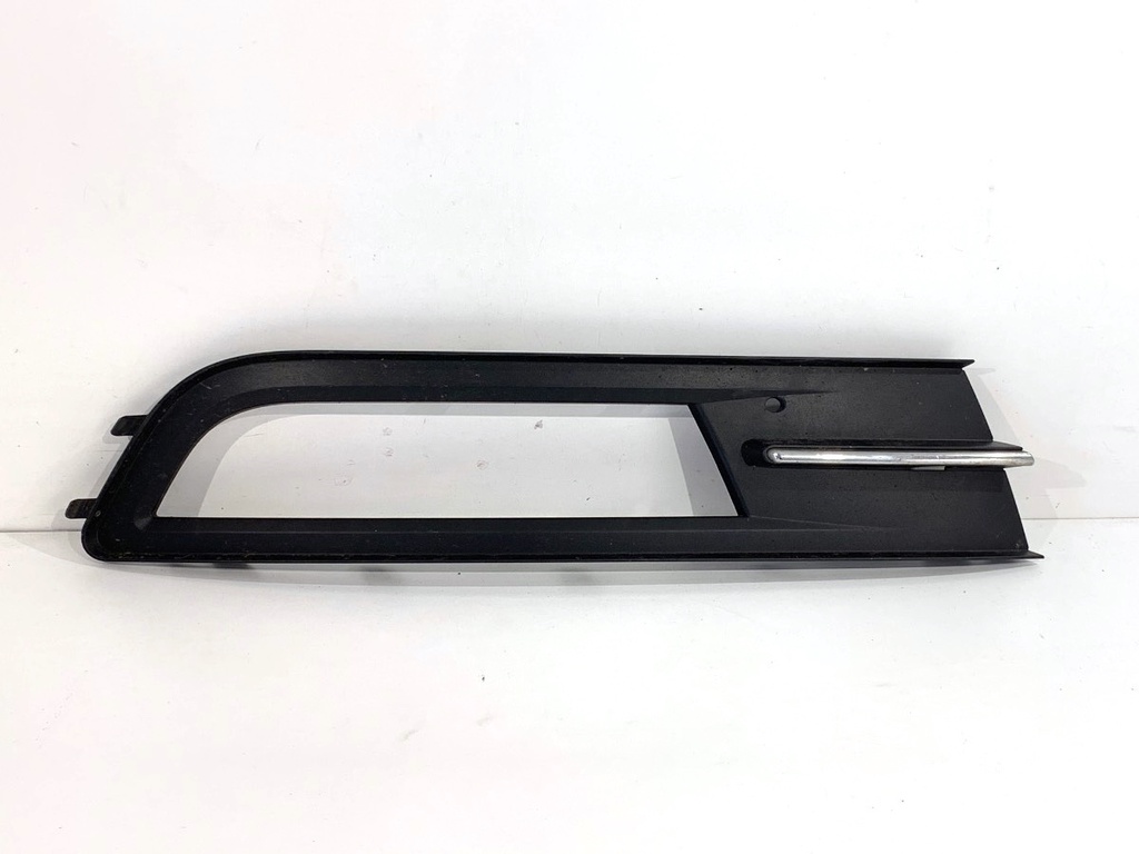 [STARK-907870] Rejilla de parachoques delantero derecho VW Passat B8 (3G2, CB2) 2014-2022