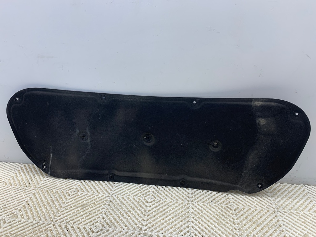 [STARK-907569] Aislante de capó KIA CEE'D Sportswagon (JD) 2012-2018