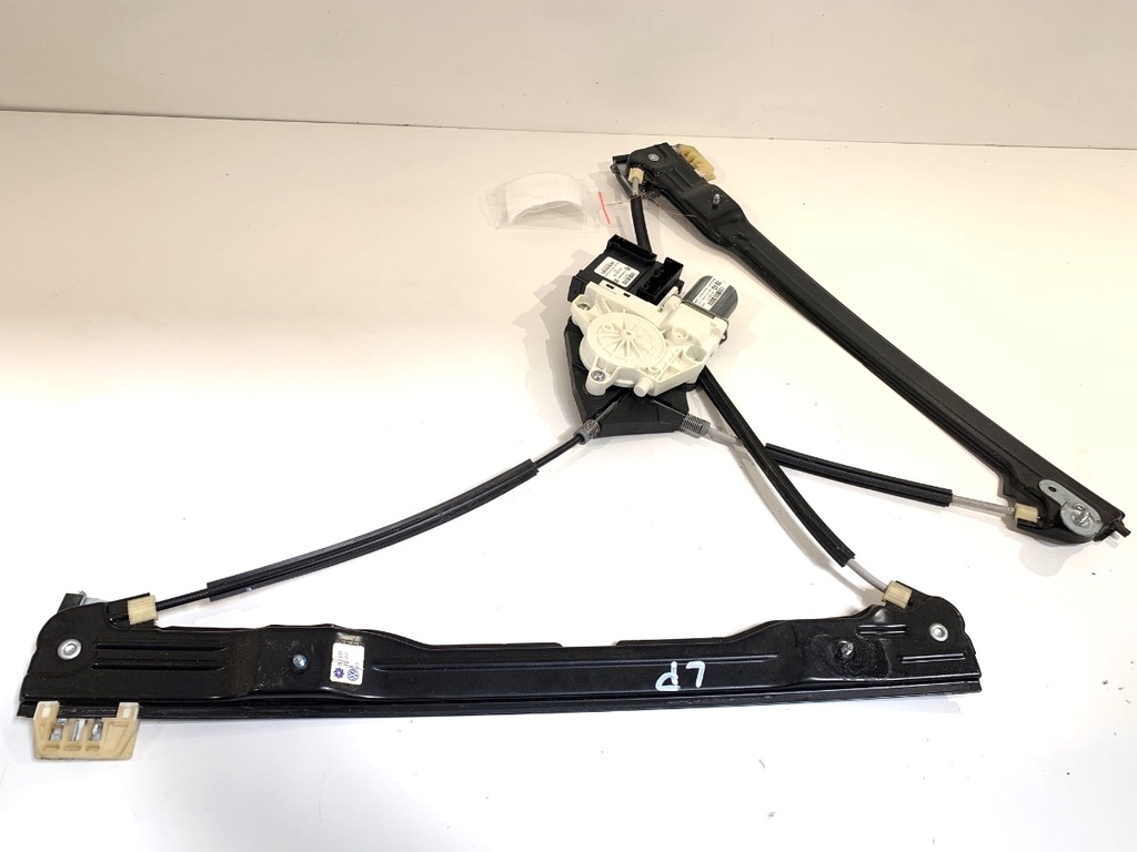 [STARK-909933] Elevador de ventana delantero izquierdo VW Caddy IV 2.0 TDI 110 kW