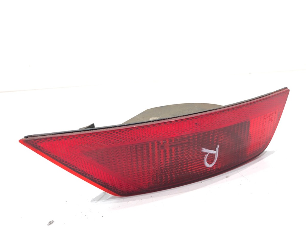 [STARK-914673] Piloto trasero derecho FORD KUGA II (DM2) 2012-2022
