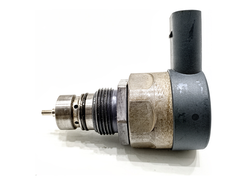 [STARK-925451] Regulador de presión de combustible BMW Serie 3 Touring (G21, G81) 320d Mild-Hybrid 2020-2022