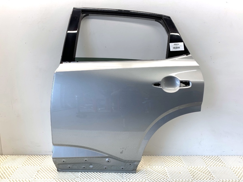 [STARK-890614] Puerta trasera izquierda NISSAN QASHQAI III (J12) 2021-2022