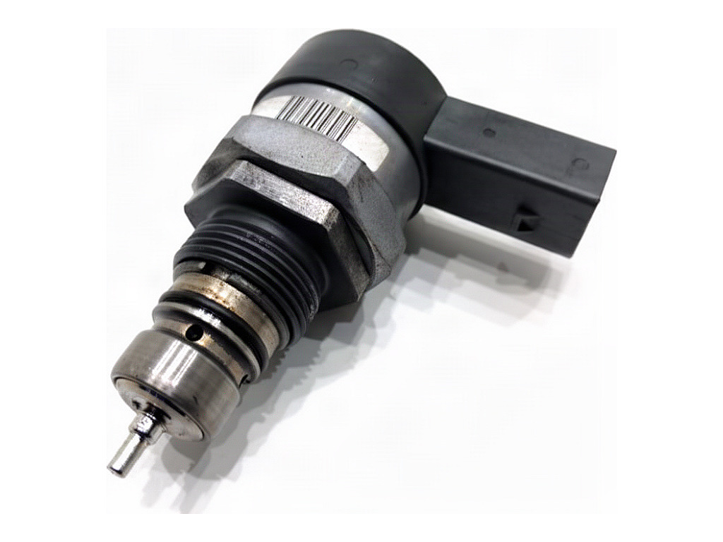 [STARK-941283] Regulador de presión de combustible VW Golf VII 2.0 TDI 110 kW 057130764AB