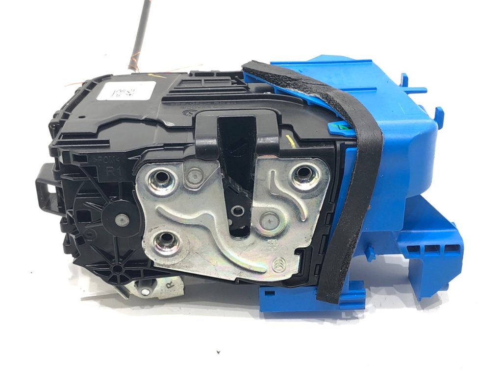[STARK-689666] Cerradura de puerta delantera derecha Hyundai Tucson (NX4E, NX4A) 2020-2022